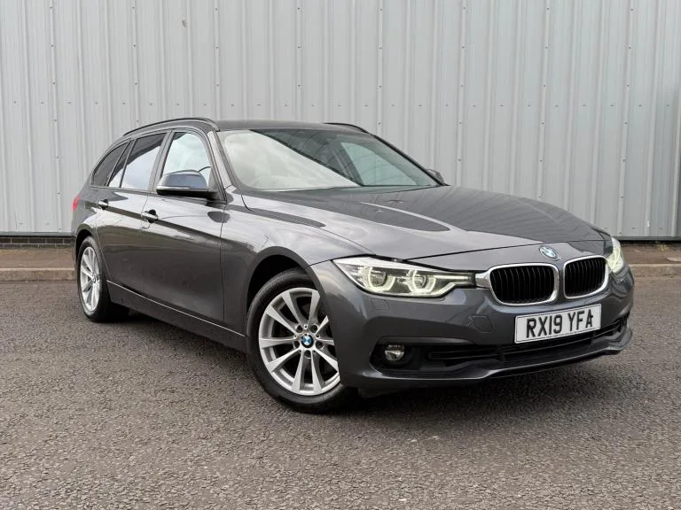 2019 BMW 3 Series ESTATE DIESEL Manual