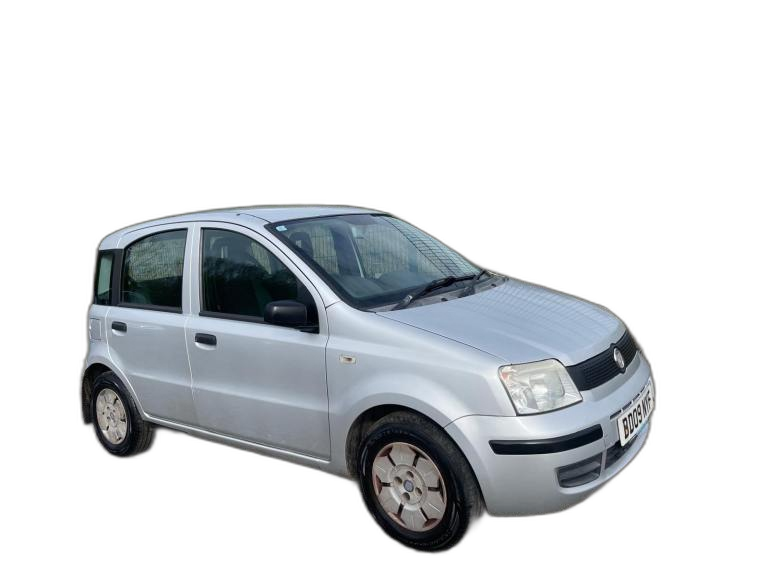 FIAT PANDA 1.1 ACTIVE ECO 09 REG SILVER 5 DOOR MOT JANUARY 4TH 2027 TAX £35 YEAR LOW INSURANCE