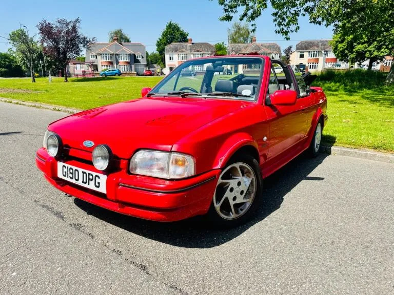 1989 Ford Escort XR3i 3dr HATCHBACK Petrol Manual