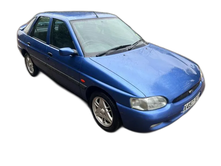 2000 Ford Escort 1.6 Finesse 5dr spares or repair modern classic project HATCHBACK Petrol Manual