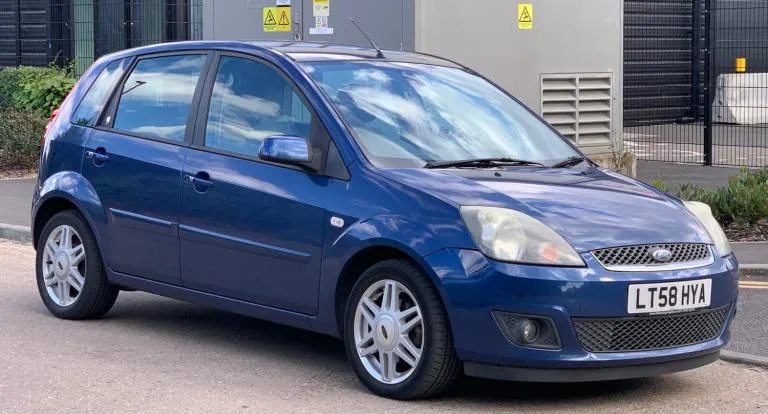 2008 Ford Fiesta 1.4 Ghia 5dr HATCHBACK Petrol Manual