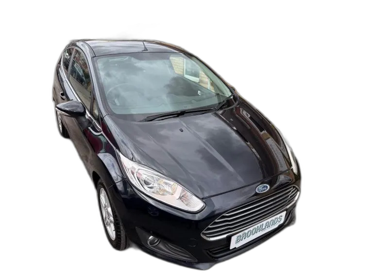 2013 Ford Fiesta 1.25 Zetec Black 3 Door Bluetooth £35 Road Tax Low Insurance