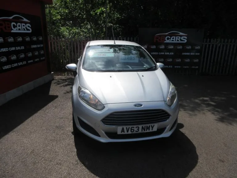 2013 Ford Fiesta 1.5 TDCi Style 5dr HATCHBACK Diesel Manual