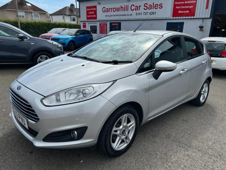 2013 Ford Fiesta 1.6 Zetec 5dr Powershift HATCHBACK Petrol Automatic