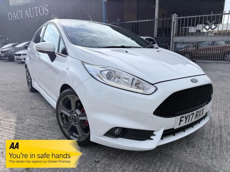 2017 Ford Fiesta 1.6T EcoBoost ST-2 Hatchback 5dr Petrol Manual Euro 6 (182 ps) Hatchback Petrol ...