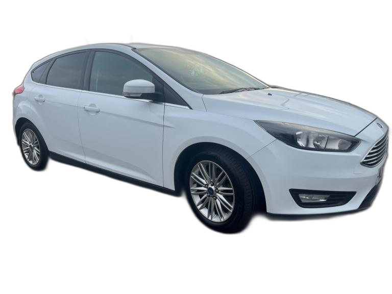 2017 Ford Focus 1.5 TDCi 120 Zetec Edition 5dr HATCHBACK Diesel Manual — photo 2