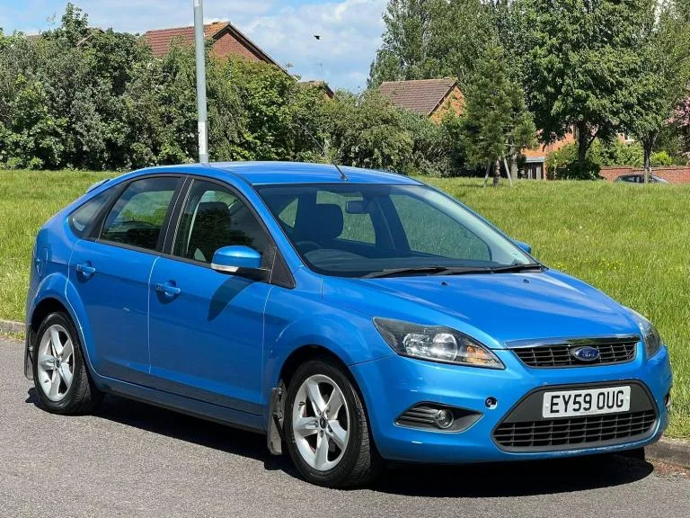 2009 Ford Focus 1.6 Zetec 5dr Auto HATCHBACK PETROL Automatic