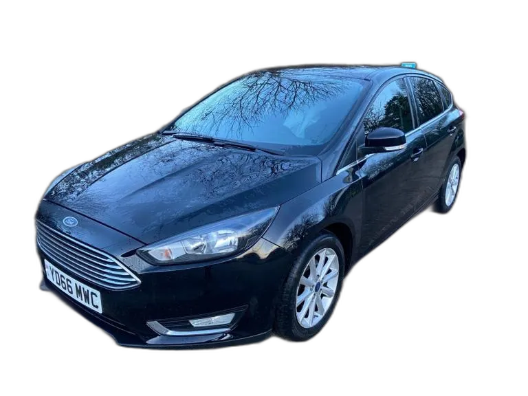 2016 Ford Focus 1.0 EcoBoost Titanium 5dr Black 31k Miles Years MOT Warranty £20 Road Tax HATCHBA...
