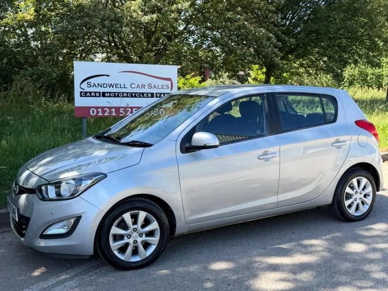 2012 Hyundai i20 1.4 Active 5dr Auto HATCHBACK Petrol Automatic