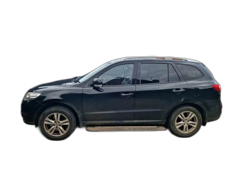 2011 Hyundai Santa Fe Premium Edition, 7 seats, Just Serviced.