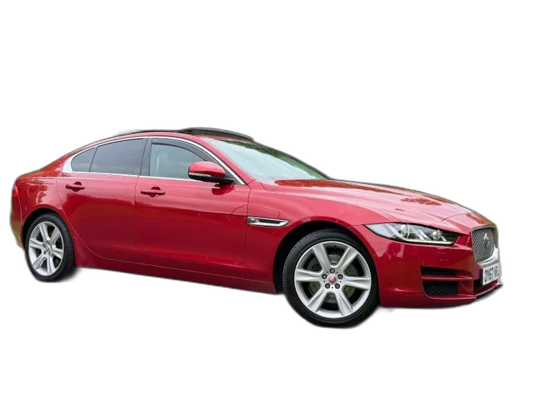 2017 Jaguar XE 2.0 D AWD / AUTO / HIGH SPEC PORTFOLIO EDT