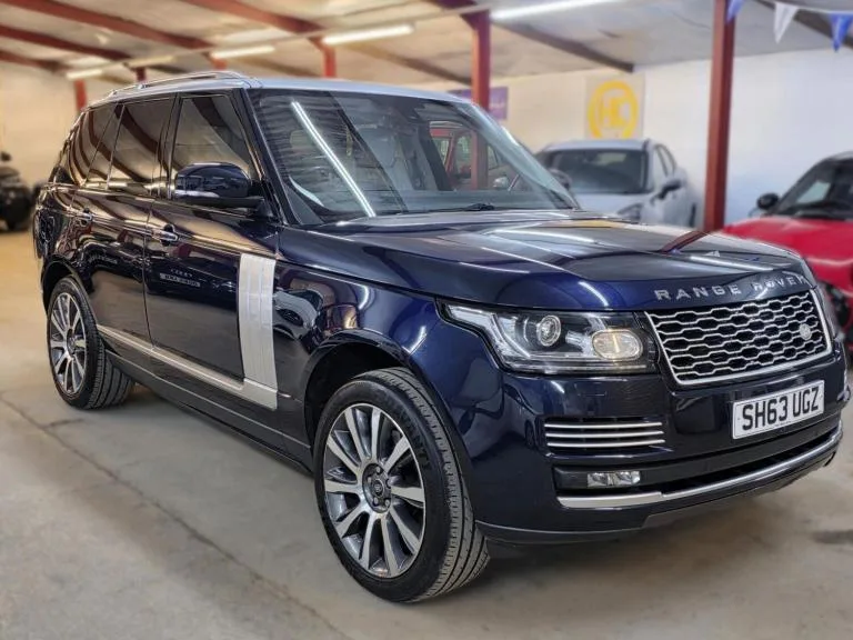 2013 Land Rover Range Rover 3.0 TDV6 Vogue SE 4dr Auto ESTATE DIESEL Automatic