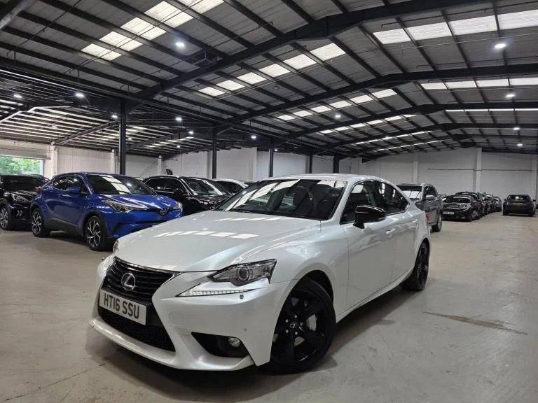 2016 Lexus IS 2.0 200T Sport Auto Euro 6 4dr SALOON Petrol Automatic