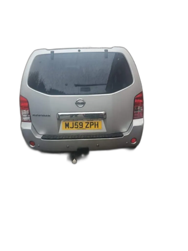 Nissan, PATHFINDER, Estate, 2010, Manual, 2488 (cc), 5 doors