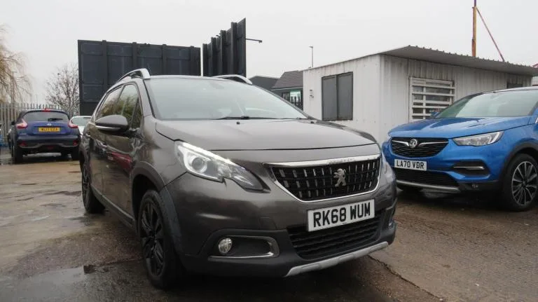 2018 Peugeot 2008 1.2 PureTech Allure Premium Euro 6 (s/s) 5dr HATCHBACK Petrol Manual