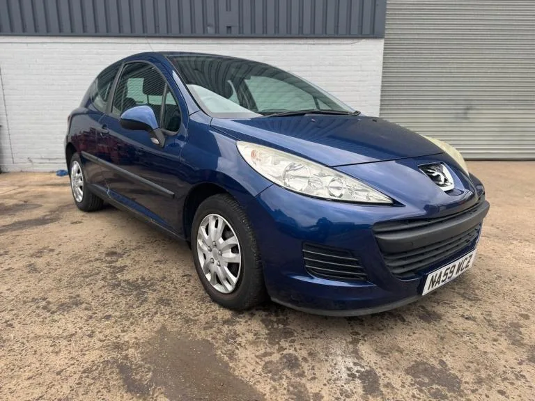 2010 Peugeot 207 1.4 Urban Euro 5 3dr HATCHBACK Petrol Manual