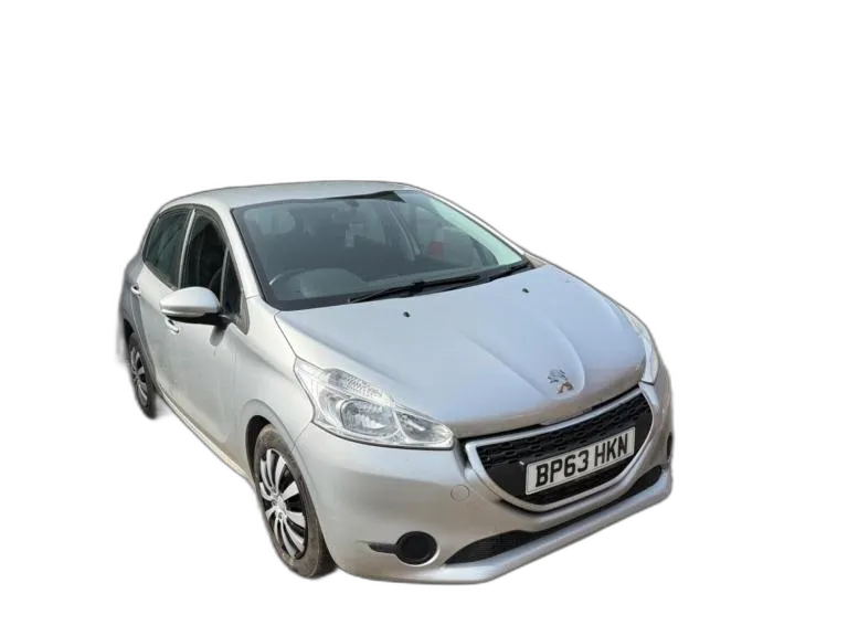 2014 Peugeot 208 1.2 VTi Access+ Euro 5 5dr HATCHBACK Petrol Manual