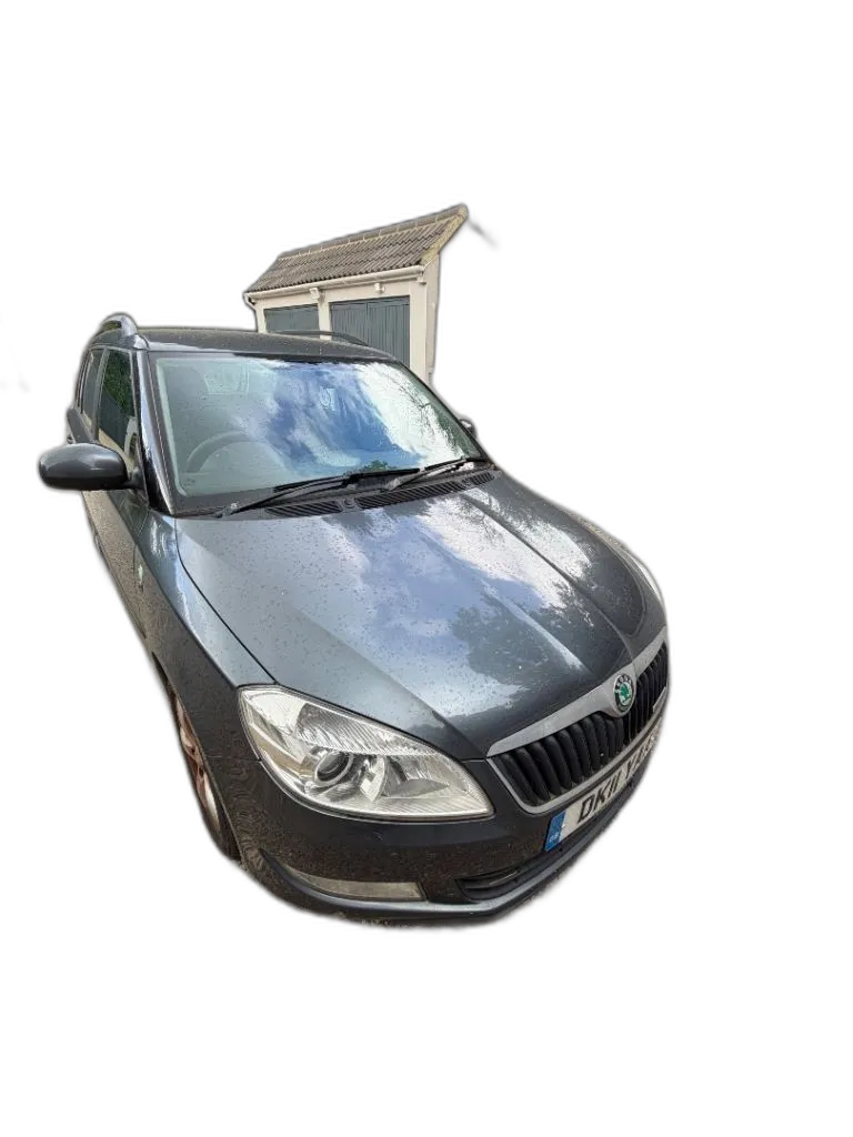 Skoda, FABIA, Estate, 2011, Manual, 1199 (cc), 5 doors
