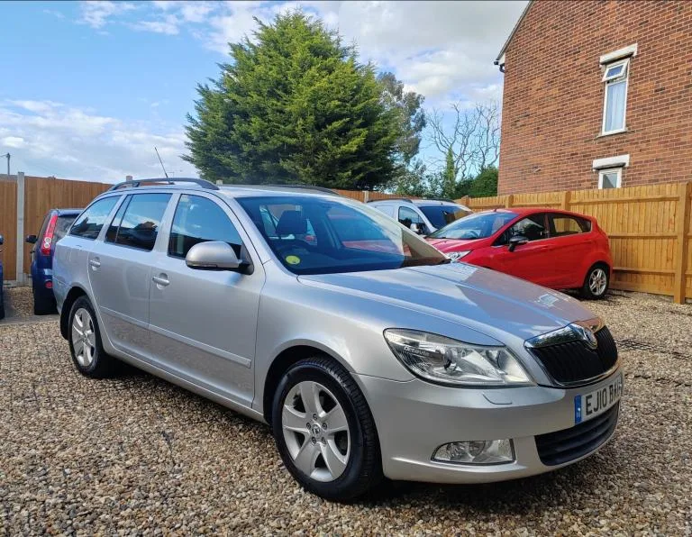2010 Skoda Octavia 1.4 TSI Elegance 5dr ESTATE Petrol Manual
