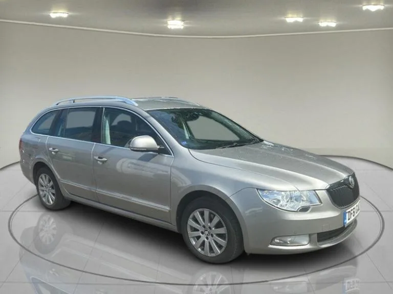 2012 Skoda Superb 2.0 TDI CR 170 Elegance 4X4 5dr ESTATE DIESEL Manual