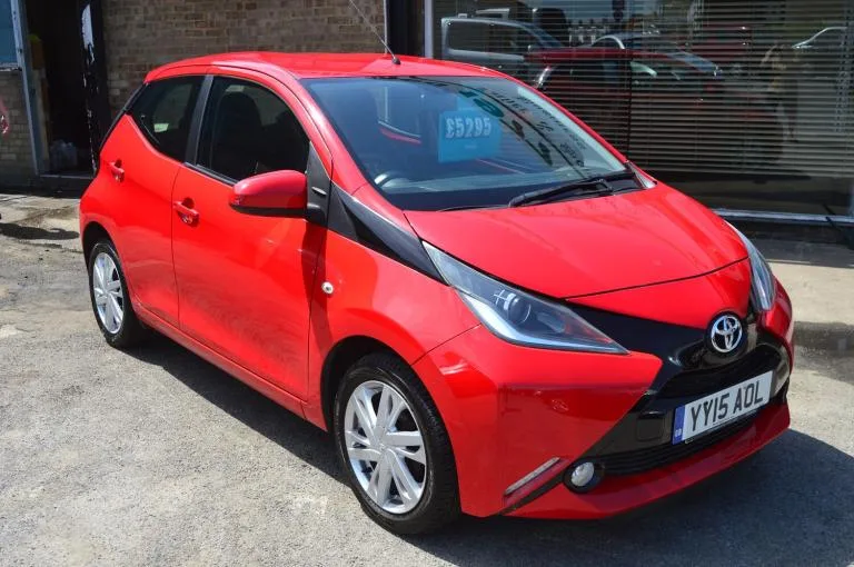 2015 Toyota Aygo 1.0 VVT-i x-pression Hatchback 5dr Petrol Manual Euro 5 Euro 5