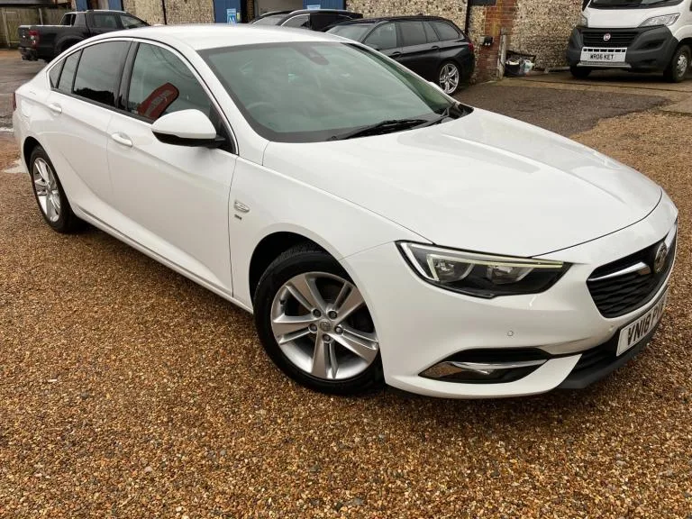 2018 Vauxhall Insignia Grand Sport 1.6 CDTi SRi NAV. Sporty Family Car. Px Swap