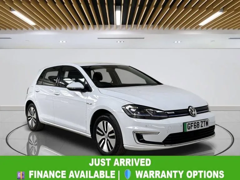 2018 Volkswagen Golf 35.8kWh e-Golf Hatchback 5dr Electric Auto (136 ps) Hatchback ELECTRIC Autom...