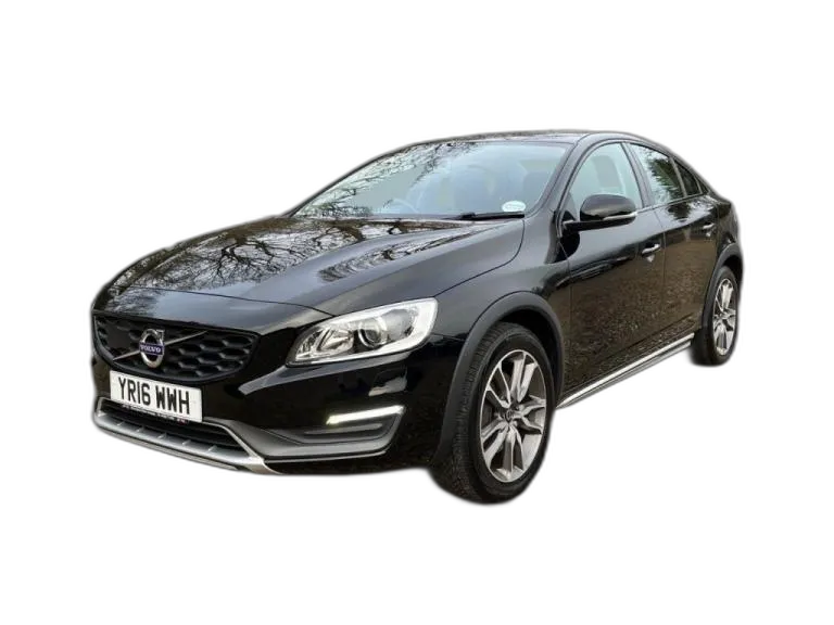 Volvo S60 D4 Cross Country Lux Nav 4dr AWD Geartronic Diesel — photo 3