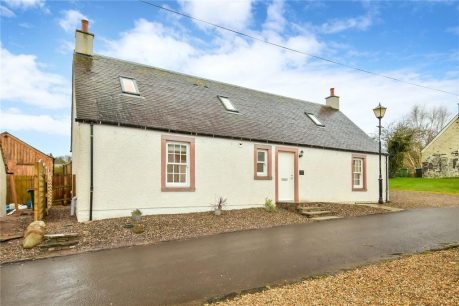 Ploughmans Cottage, Rait, Perth, PH2 4 bed detached house for sale – £340,000