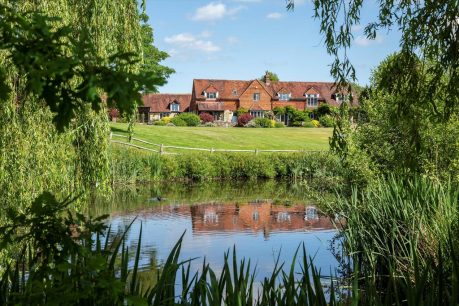 Milland, West Sussex, GU30 5 bed detached house for sale – £4,000,000
