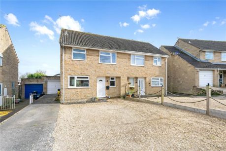 Prankerds Road, Milborne Port, Sherborne, DT9 3 bed semi-detached house for sale – £285,000