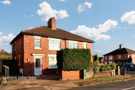 Queen Mary Road, Stoke-On-Trent 3 bed semi-detached house for sale – £160,000