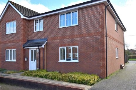 Dundee Gardens, Basingstoke, RG22 2 bed apartment for sale – £200,000