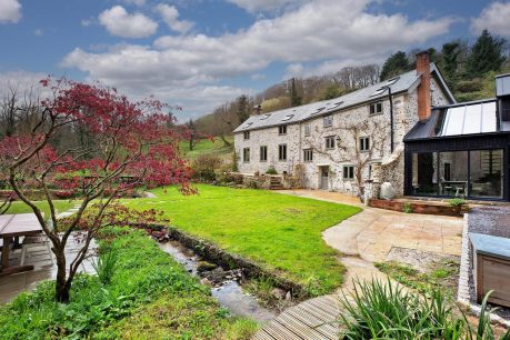 Branscombe, Seaton, Devon, EX12 4 bed detached house for sale – £1,750,000
