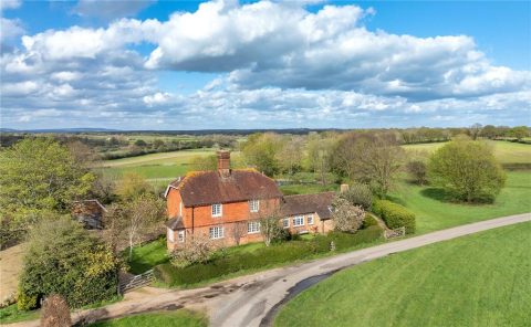 Blackgate Lane, Pulborough, West Sussex, RH20 4 bed equestrian property for sale – £2,375,000