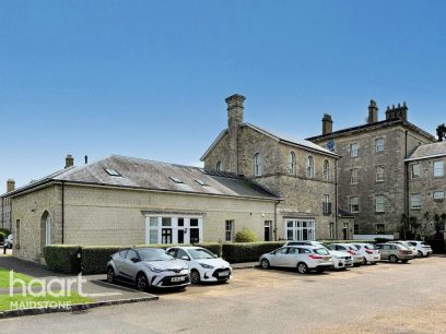 Tarragon Road, Maidstone 2 bed apartment for sale – £300,000