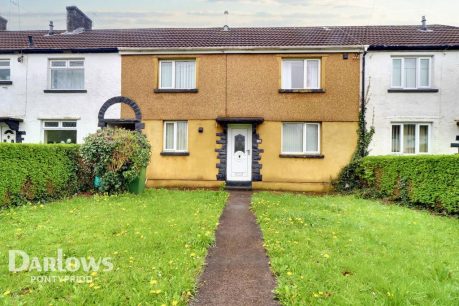 Dyffryn Road, Pontypridd 3 bed terraced house for sale – £190,000
