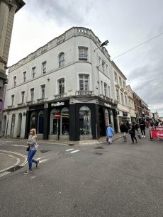 High Street, Barnstaple EX31 11 bed block of apartments for sale – £590,000