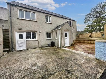 Laws Street, Pembroke Dock 2 bed detached house for sale – £125,000