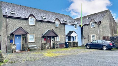 Trafalgar Terrace, Broad Haven, Haverfordwest 2 bed cottage for sale – £250,000