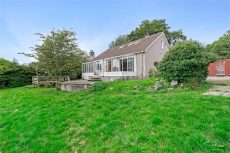 Carinya, Balnain, Near Drumnadrochit, Inverness, IV63 4 bed bungalow for