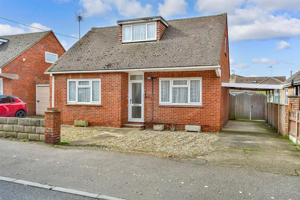 Barton Hill Drive, Minster On Sea, Sheerness, Kent 3 bedroom chalet available for purchase - £350,000