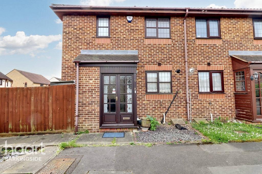 Cumberland Close, Barkingside 1 bedroom end of terrace house for sale - £350,000