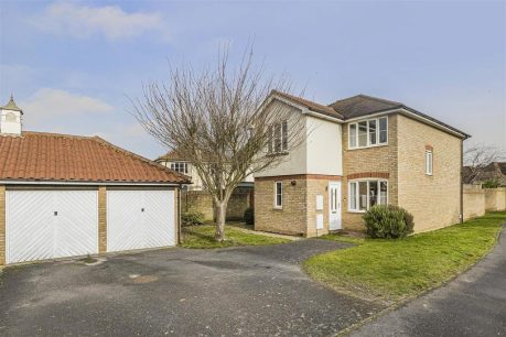 Felsham Chase, Burwell CB25 4 bed detached house for sale – £485,000
