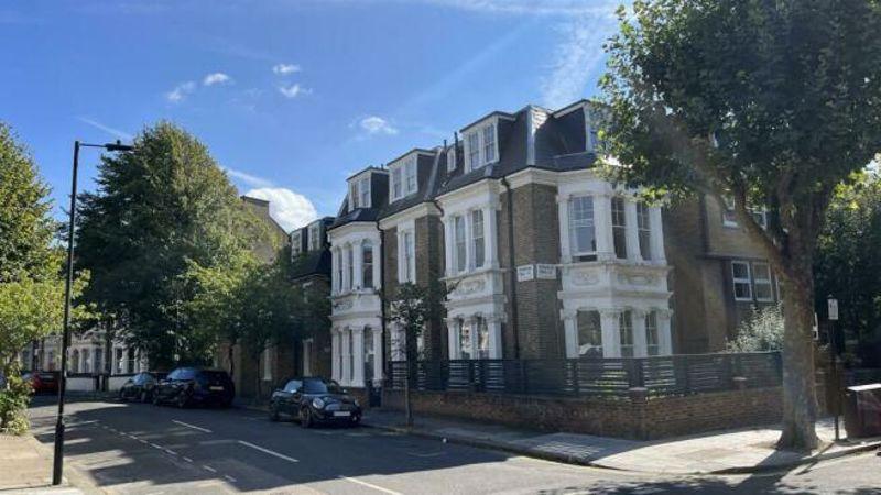 Fernhead Road, London 1 bed apartment for sale - £374,950