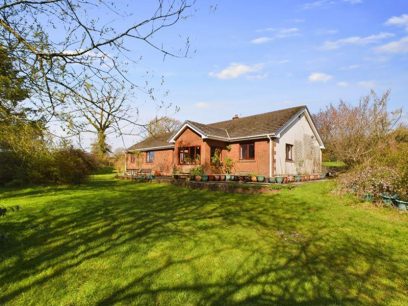 Meidrim, Carmarthen 4 bed property with land for sale – £430,000