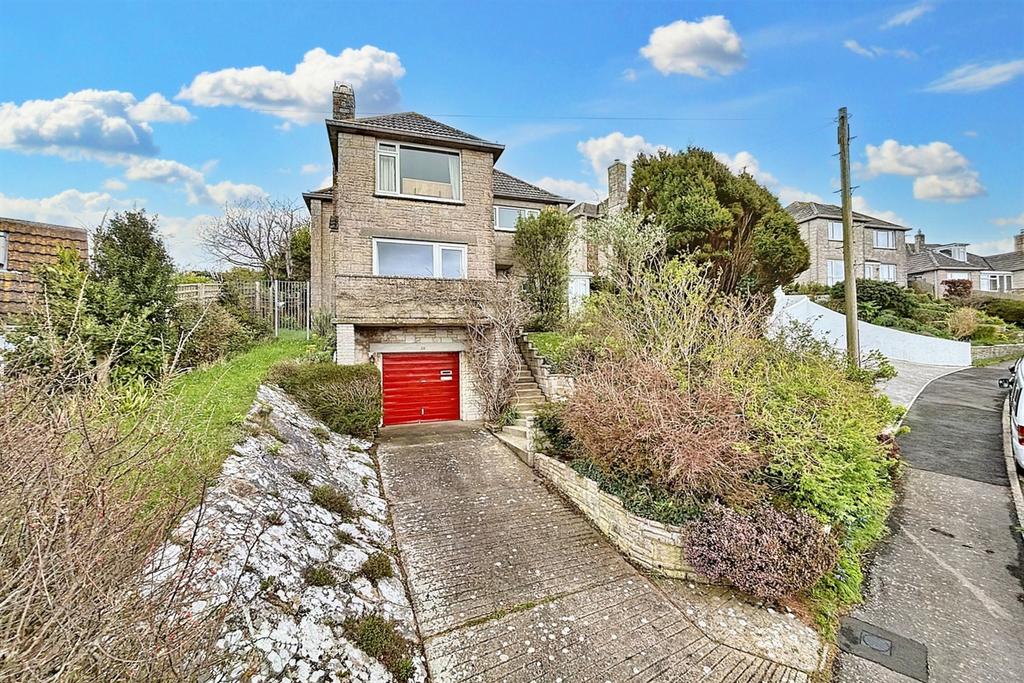 Preston 4-bedroom detached property available - Price: £600,000
