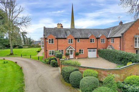 Queniborough Hall Drive, Queniborough, Leicester 3 bed house for sale – £550,000
