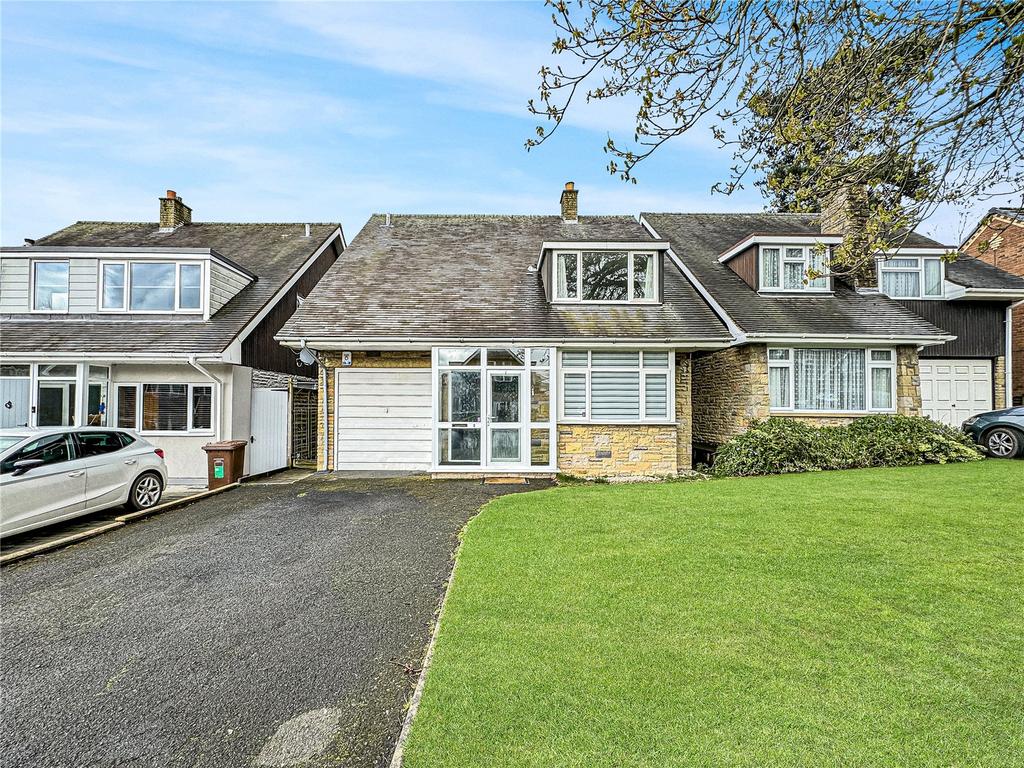 Rokholt Crescent, Cannock, WS11 3 bed detached house for sale - £300,000