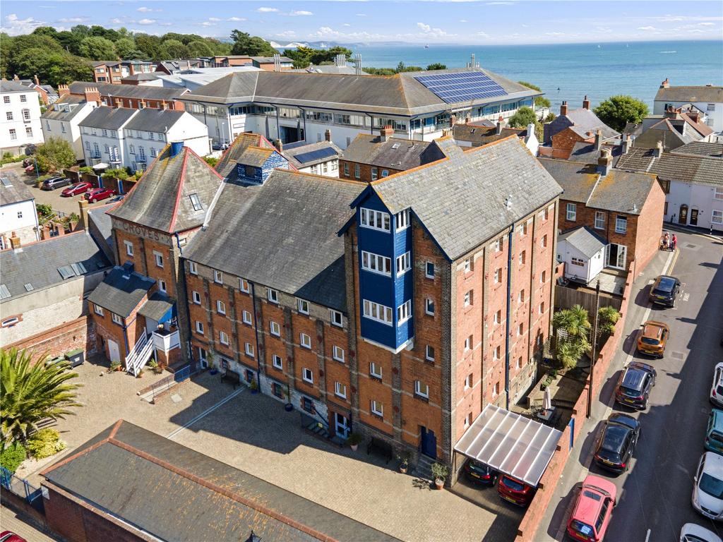 Weymouth, Dorset 2 bed apartment for sale – £420,000